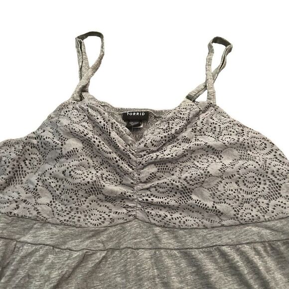 TORRID Grey Spaghetti Strap Lace Tank Size 1 (1X) - Picture 3 of 6